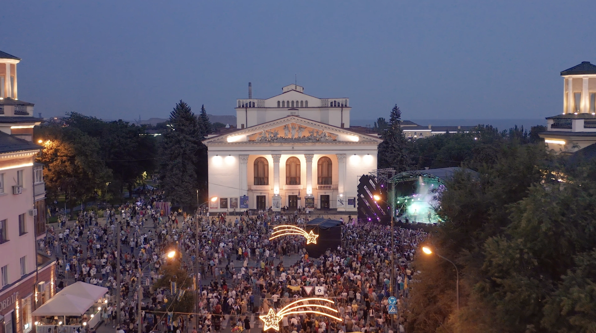 Mariupol Drama Theater before Russia's full-scale invasion of Ukraine.  ©aerocaminua