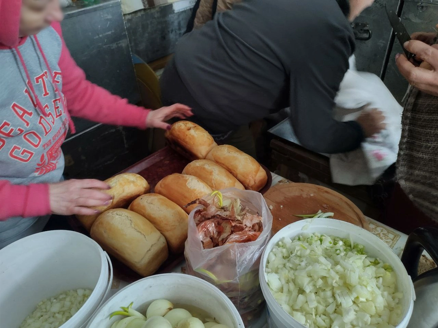 A place for preparing food for cooking in the field kitchen, equipped in the prop room. ©Yevheniia Zabohonska